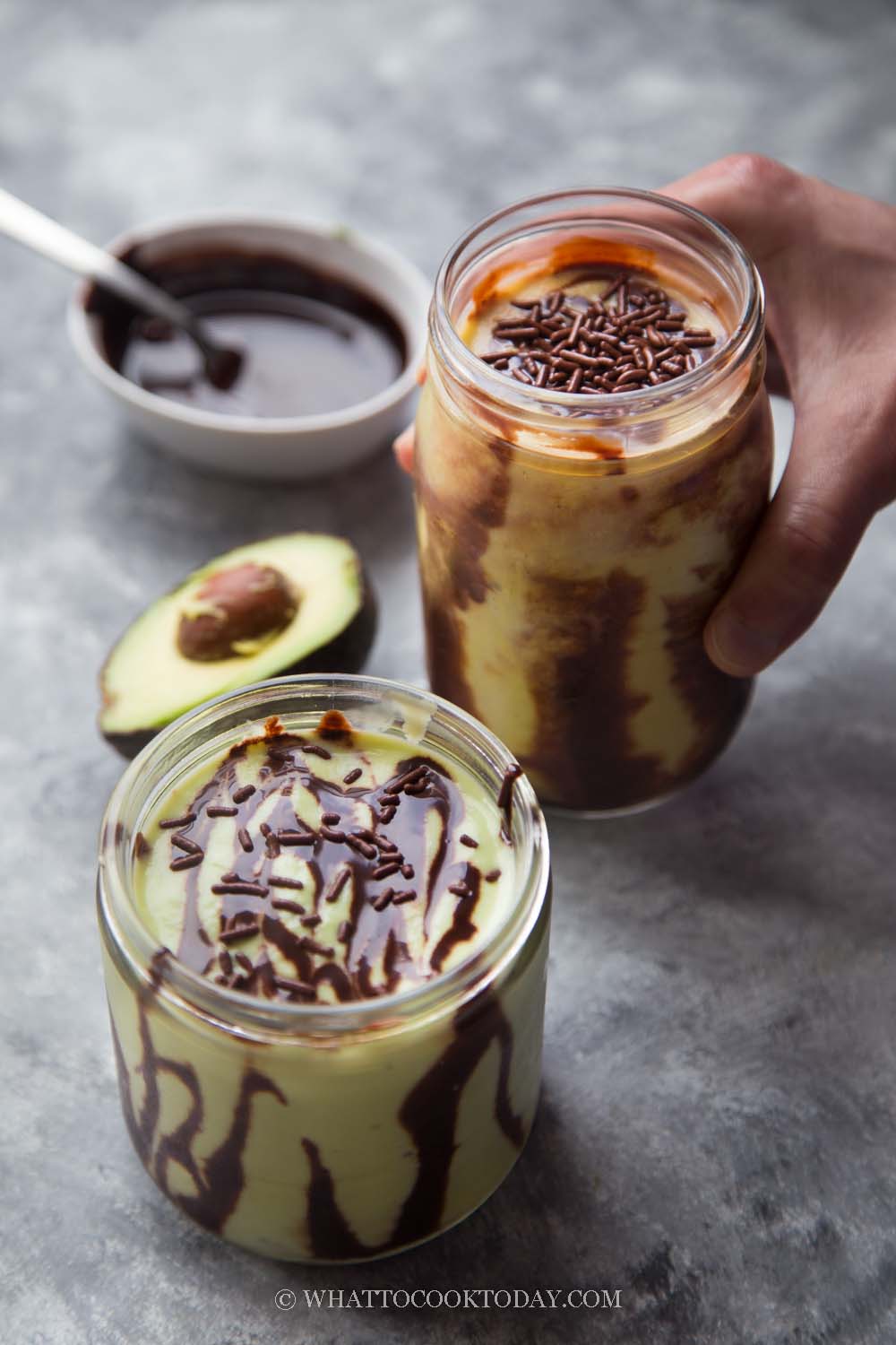 Jus Alpukat Indonesian Creamy Avocado Shake 2 Ways 0174