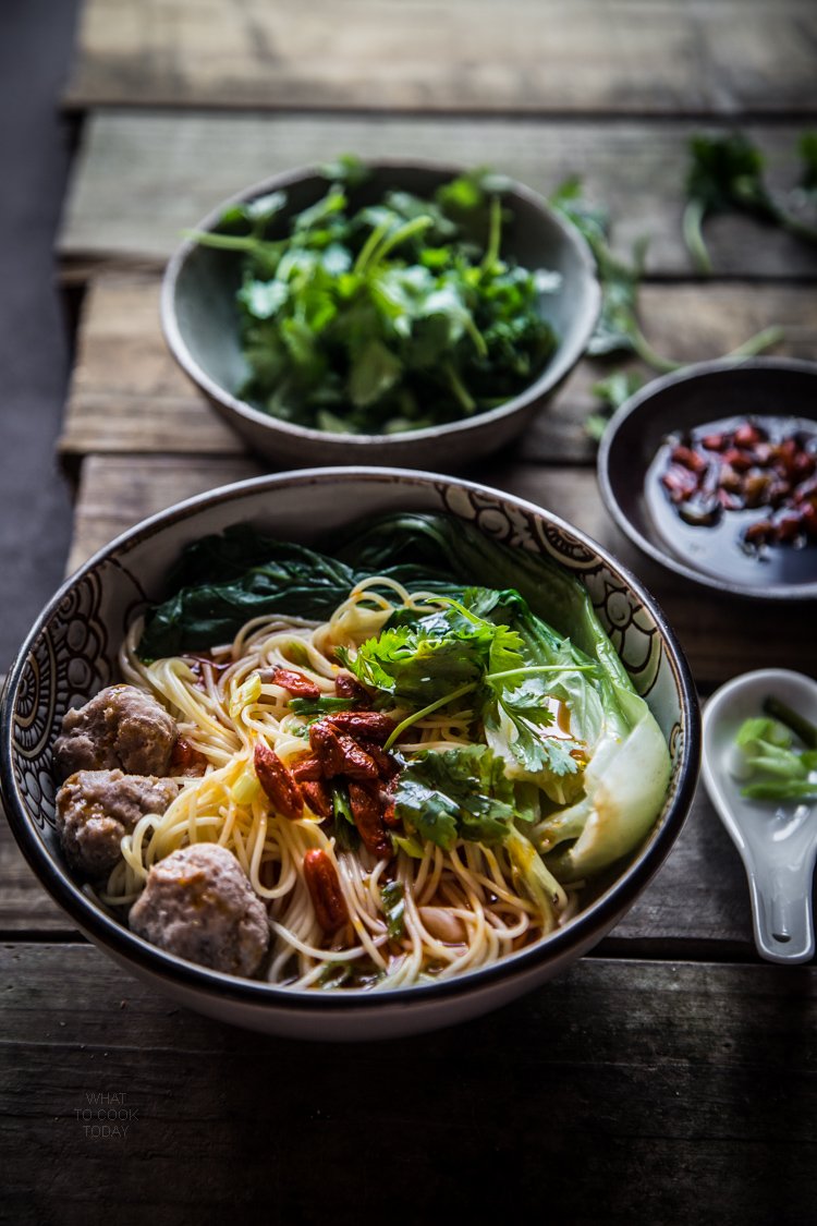 Easy Breezy Asian Meatballs Noodle Soup