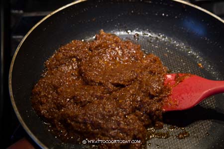 Homemade Red Chilli Paste Recipe (Cili Boh)