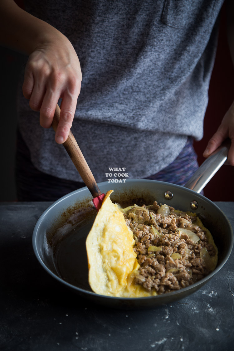 How to make Cambodian Pork Omelette (Pong Mouan Snol). Delicious easy Cambodian Pork Omelette (Pong Mouan Snol) recipe that is perfect for weeknight meal. Click through for full recipe and step by step instructions