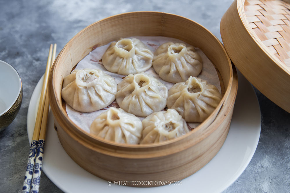 Easy Authentic Soup Dumplings (Xiaolongbao) 