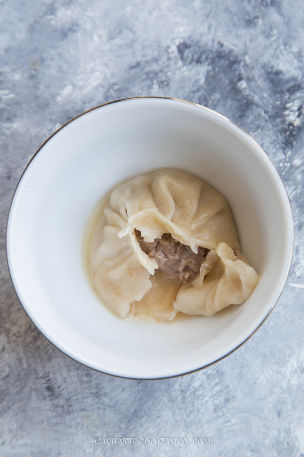 How To Make Xiao Long Bao / Soup Dumplings (The Easy Way)