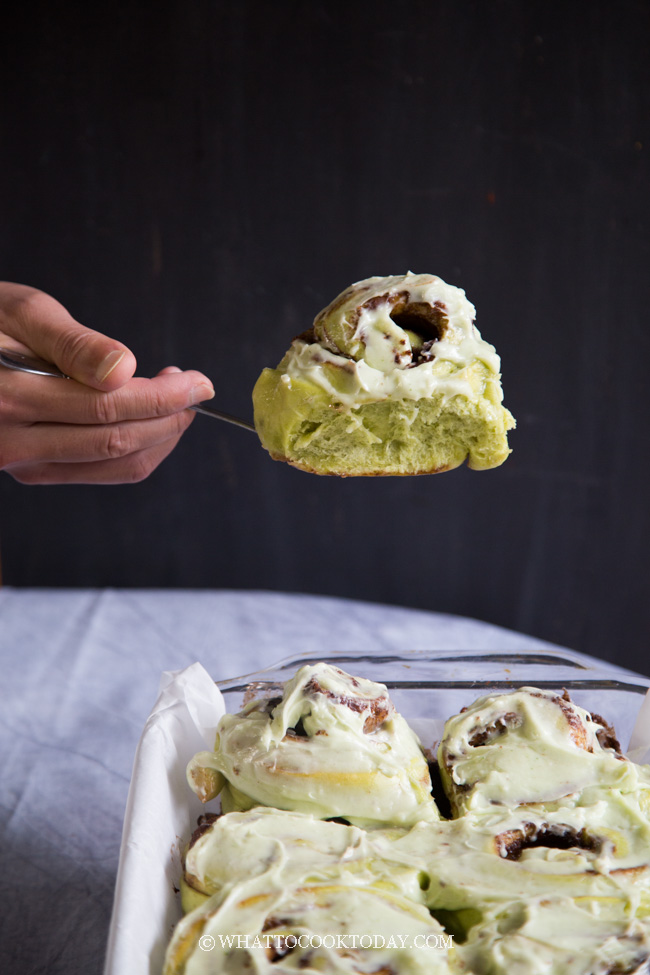 The Best Pandan Cinnamon Rolls 