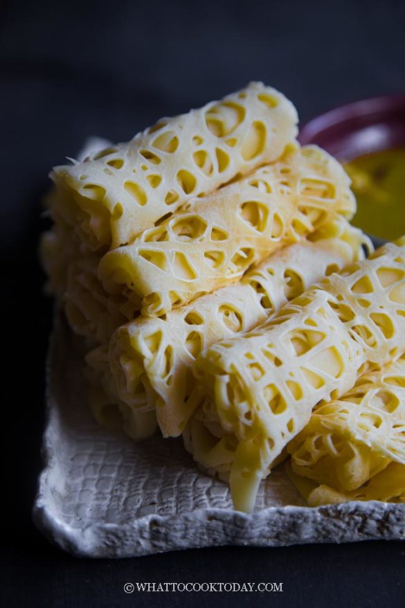 How To Make Roti Jala (Net Crepes) - No special dispenser needed