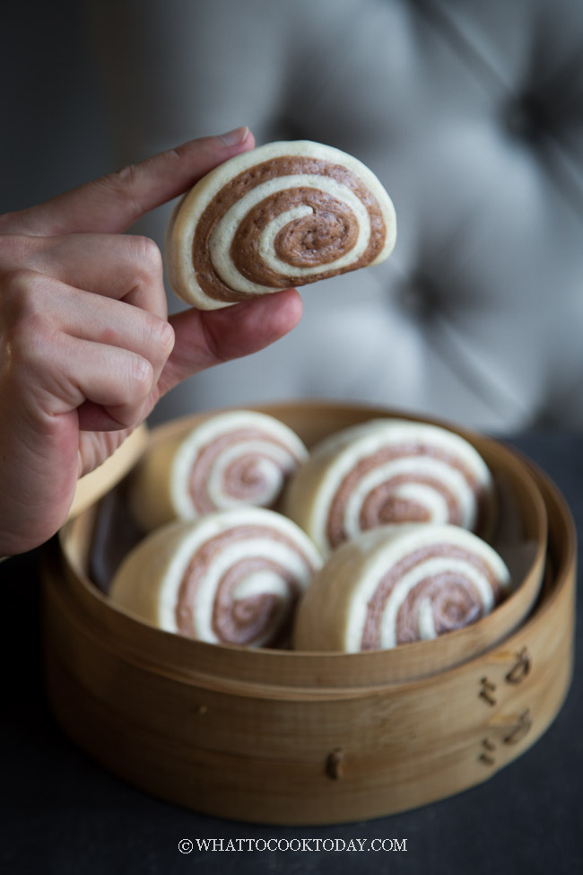 Soft and Fluffy Spiral Mantou (Chinese Steamed Buns)