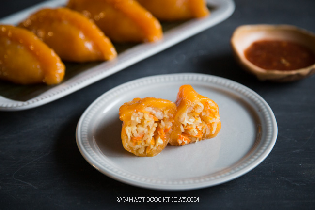 Chai Pau Ubi Medan / Chai Kueh (Steamed Vegetable Dumplings)