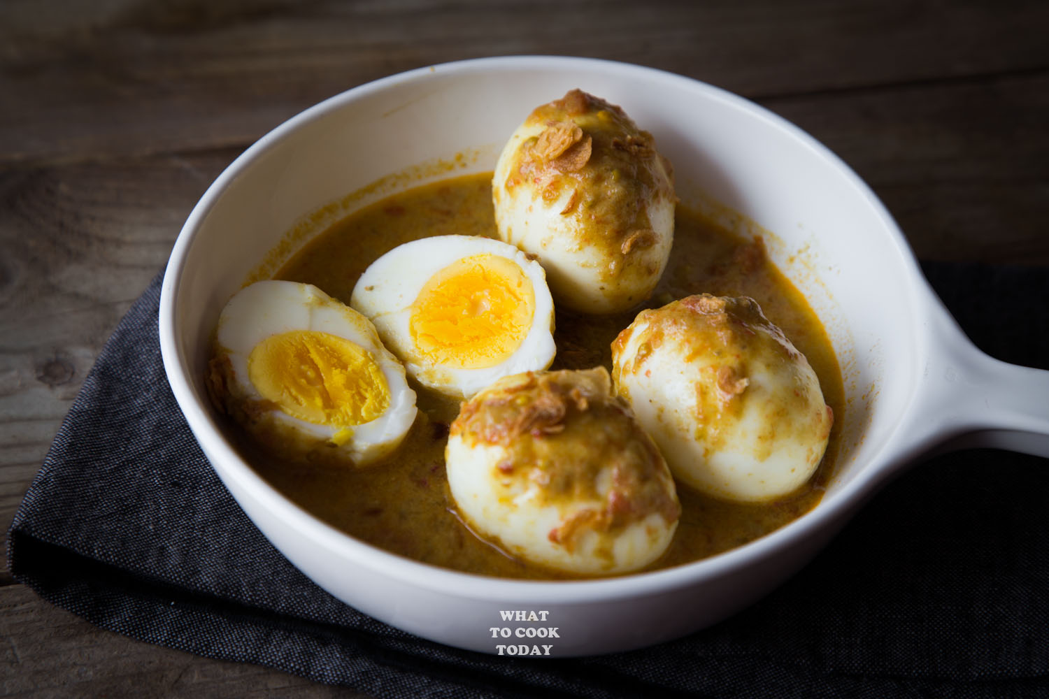  Gulai  Telur  Padang  Padang  style Eggs in Spicy Coconut 