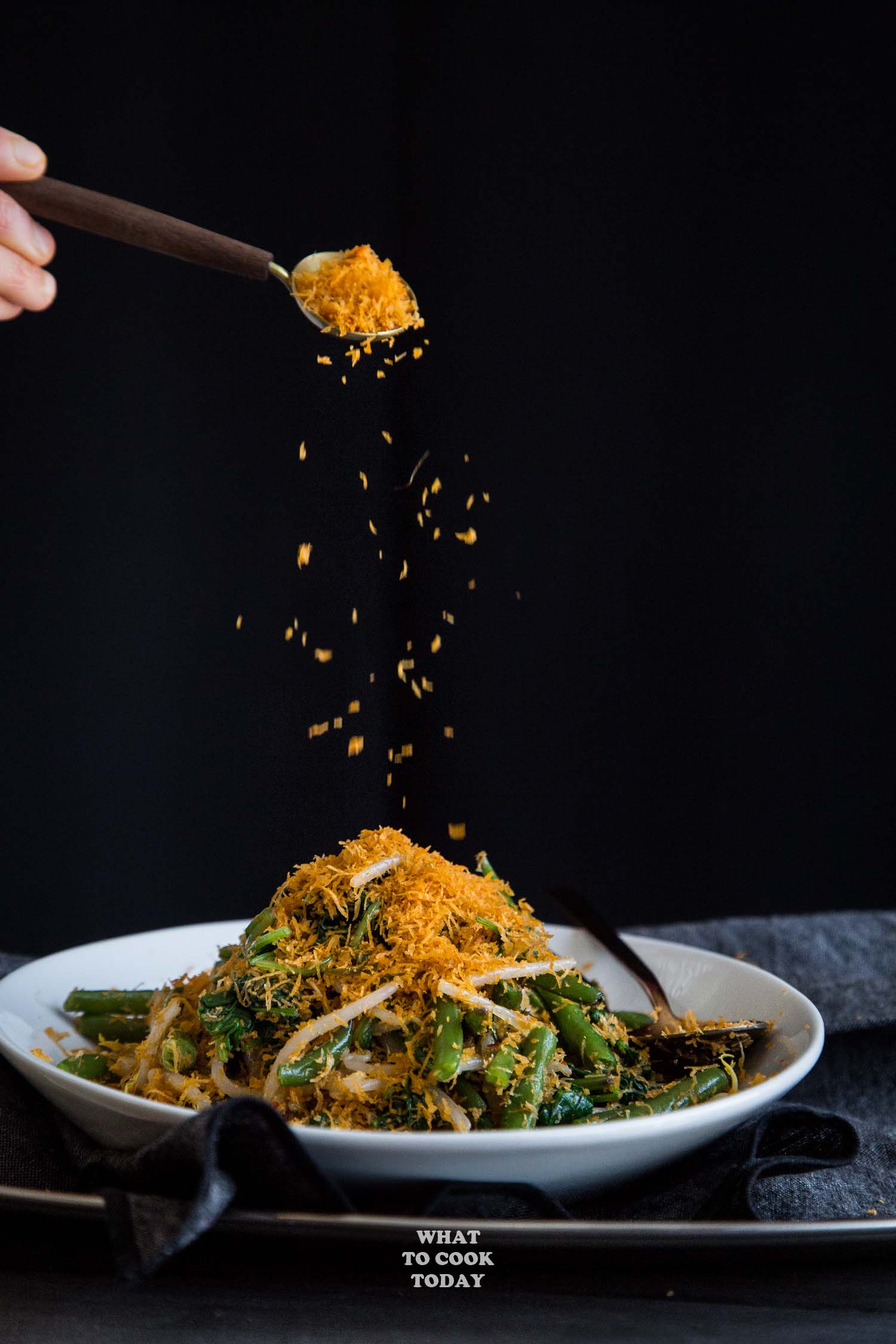 Urap Sayur (Salad with Spiced Grated Coconut Topping) #AsianSaladFeast #glutenfree #vegan