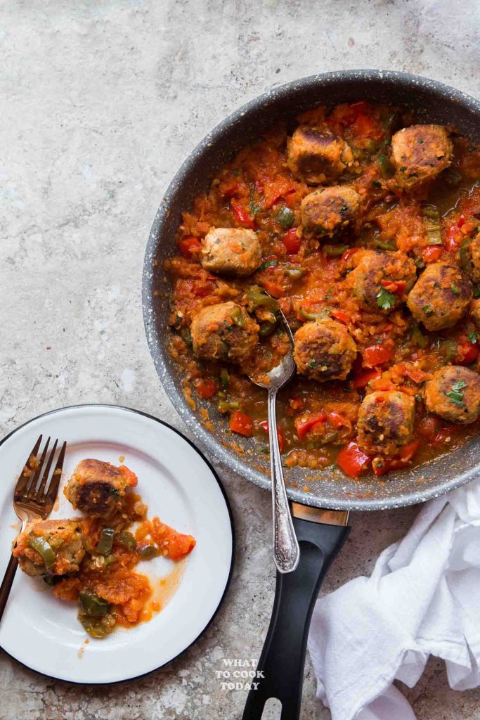 Onepan Tuna Meatballs in Green Chile Tomato Sauce