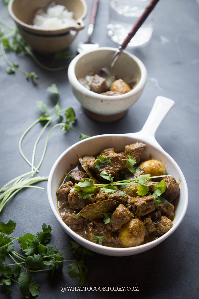 Pressure Cooker Simple Burmese Beef Potato Curry