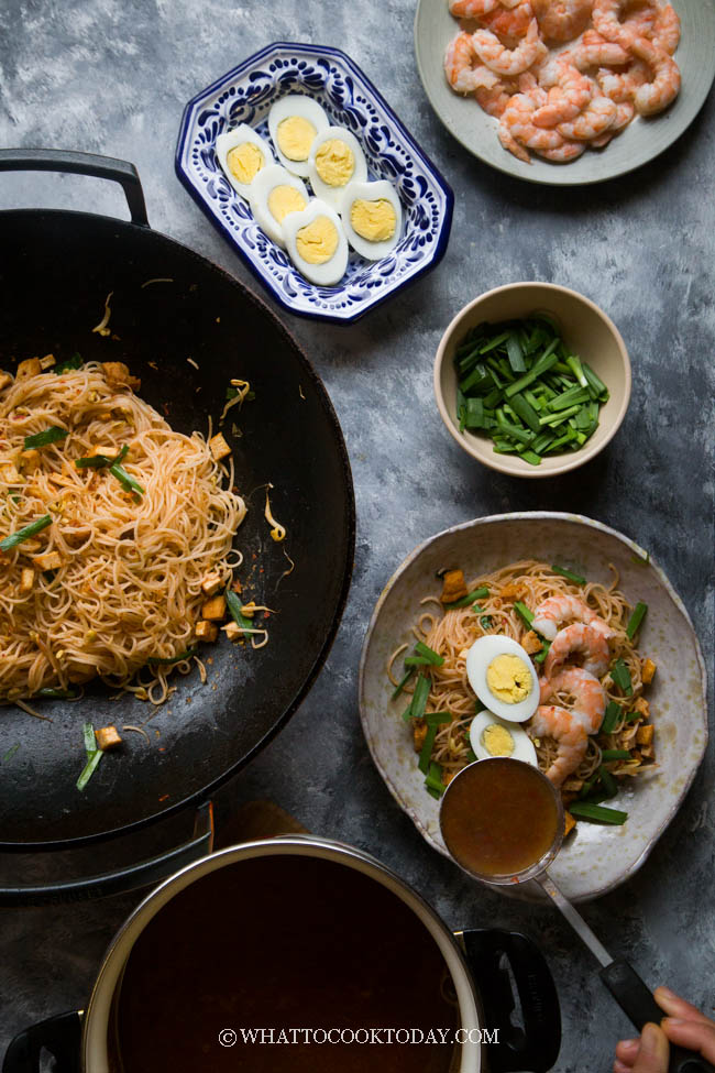 Peranakan Mee Siam Kuah (Nyonya Mee Siam with Gravy)