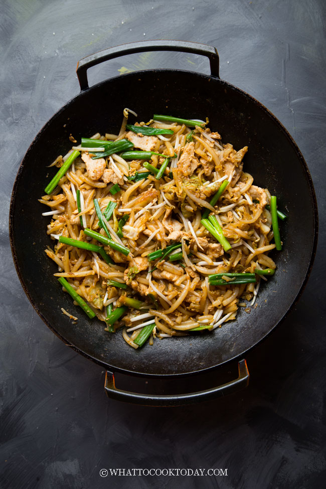 How To Make Cambodian Lort Cha Stir fried Rice Pin Noodles