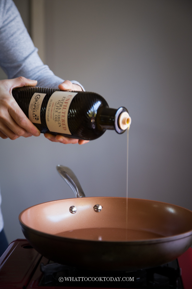 This post is sponsored by Carapelli. Chinese Five-Spice Sizzling Steak Stir-fry Rice Bowl is made with thinly sliced steak infused with aromatic Chinese five-spice powder and stir-fried with a savory sauce. A quick, easy, and tasty meal for any day of the week.