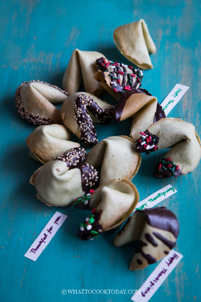 How To Make Fortune Cookies From Scratch (with Paper Inside)