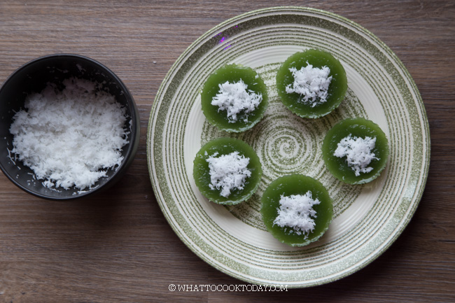 Kuih Kosui / Kue Lumpang (2 Flavors - No Alkaline Water)