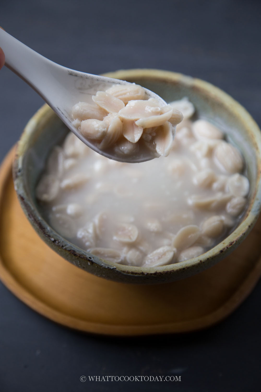 Split pot for cooking sweet rice ball peanut soup, Deluxe Food