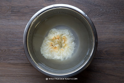Snow Fungus Dessert Soup (Tong Sui)