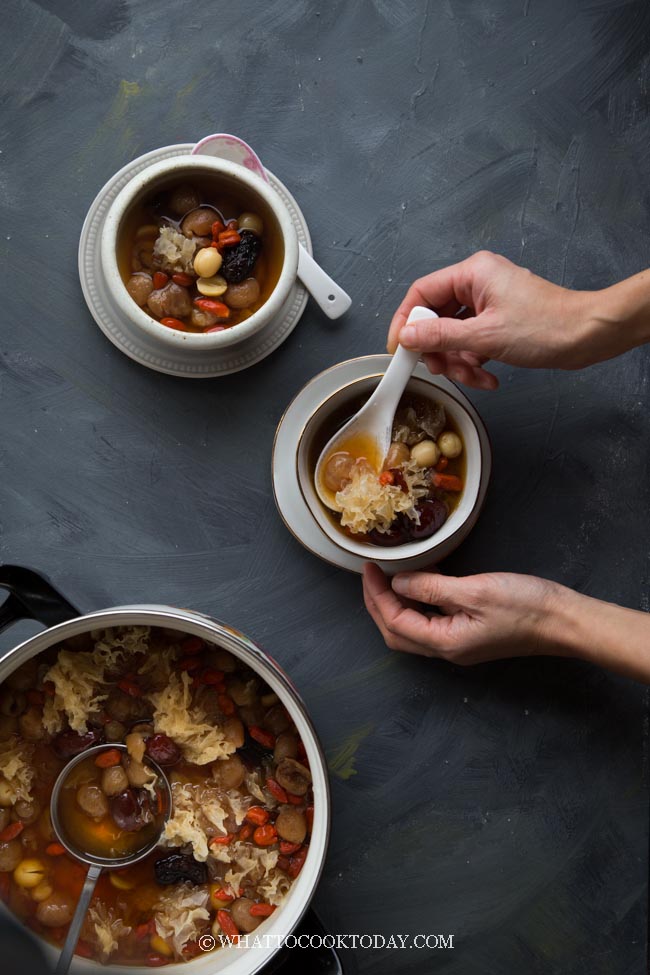 Snow Fungus Dessert Soup (Tong Sui)