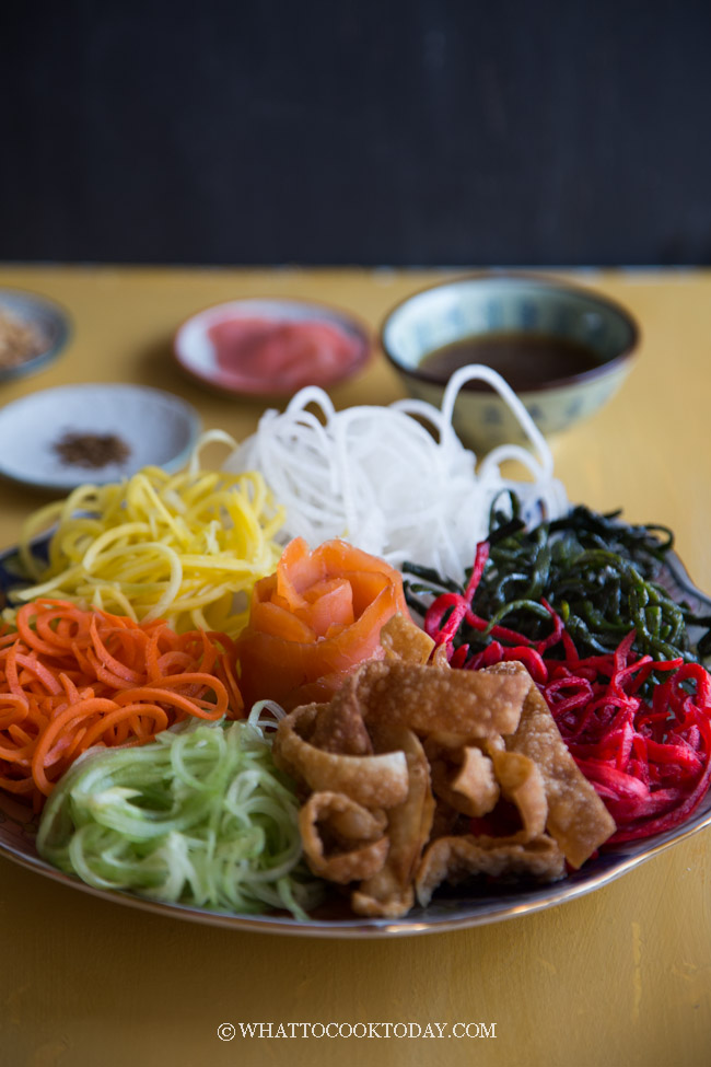 How To Prepare Yu Sheng / Yee Sang /Prosperity Toss Salad