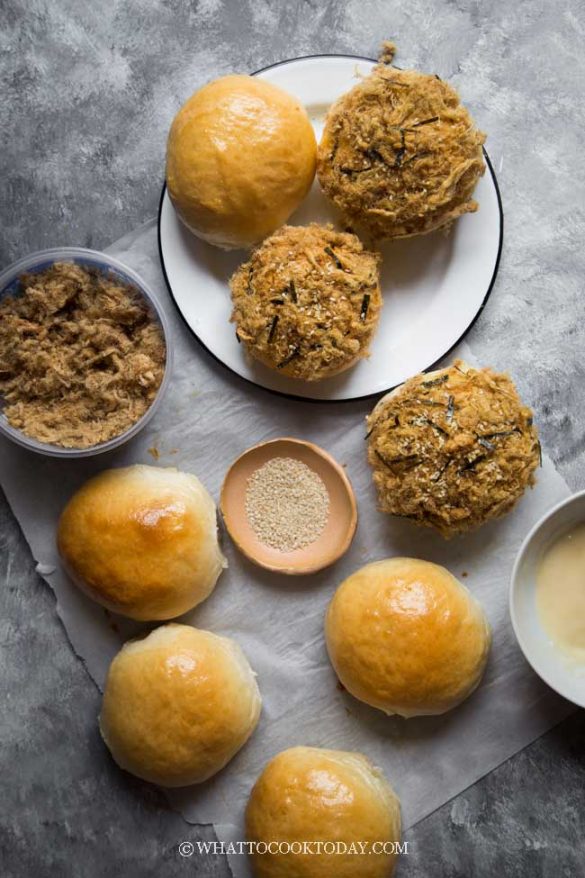 Super Soft Pork Floss Buns (Tang Zhong Method)