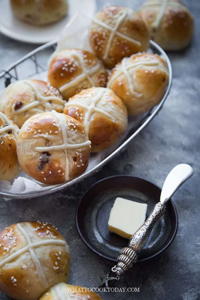 Softest Fluffiest Hot Cross Buns Ever Tangzhong Method 9987