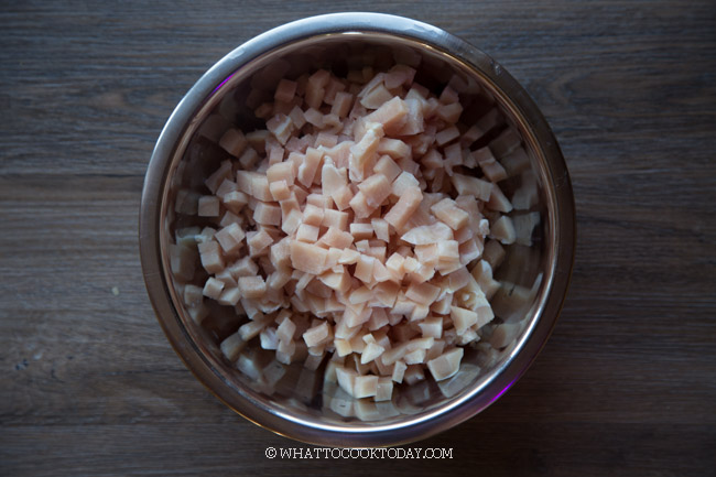 Bakso Ayam Kenyal (Indonesian Chicken Meatballs)