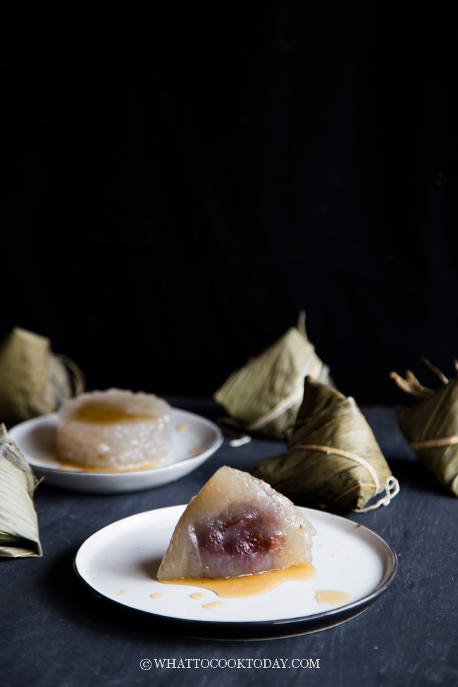 Sago Crystal Dumplings (Sago Zongzi) with Red Bean Paste