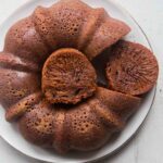 Bolu Karamel Sarang Semut / Kek Gula Hangus (Burnt Sugar Honeycomb Cake)
