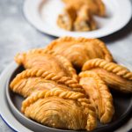 Espiral Curry Puff / Karipap Pusing / Karipok (Cozido ou Frito)