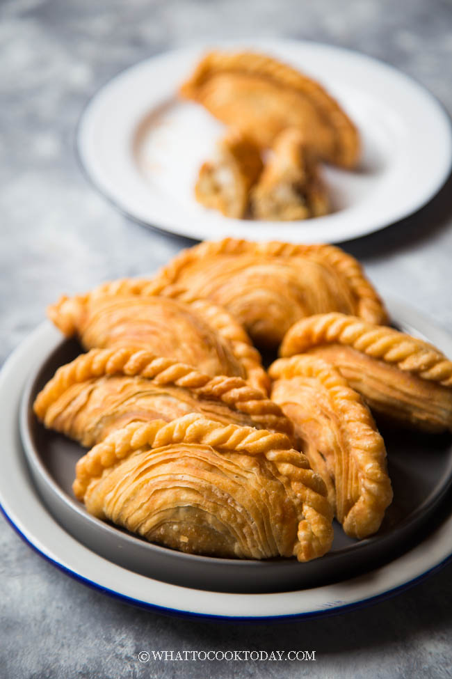 Soplo de curry en espiral / Puré de Karipap / Karipok (Al horno o frito)