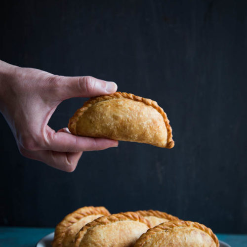 Pastel Ayam / Indonesian Empanadas (Baked or Fried)