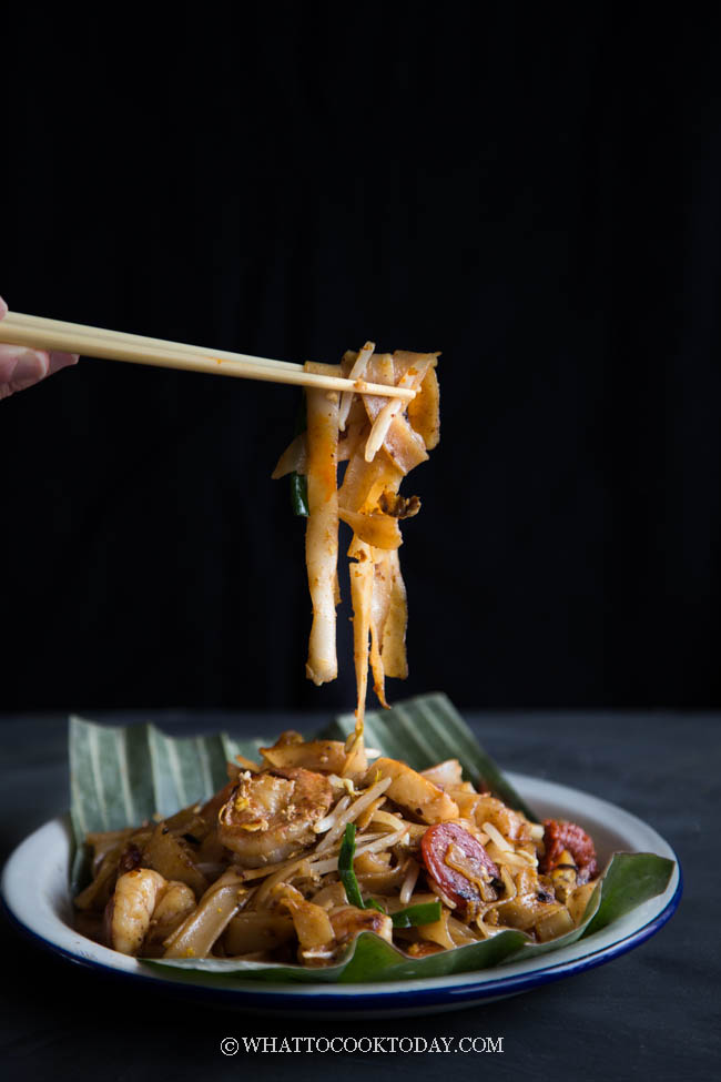 Penang Char Kway Teow (fideos de arroz planos salteados)