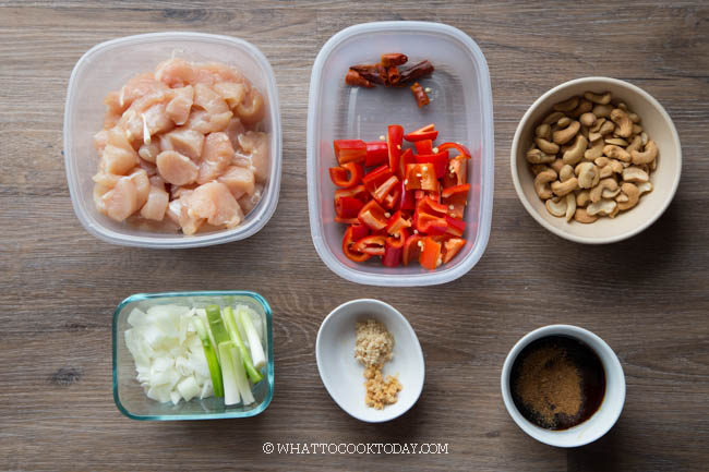 Tumis Ayam Kacang Mede (Cashew Chicken Stir-Fry)