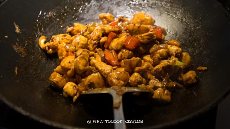 Tumis Ayam Kacang Mede (Cashew Chicken Stir-Fry)