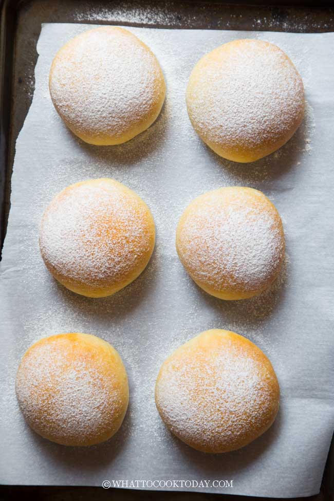 No-knead hamburger buns