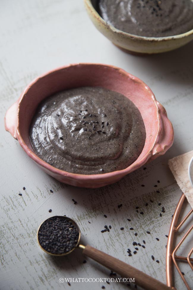 Easy Cantonese Sweet Black Sesame Soup Dessert