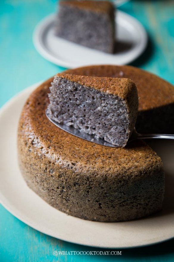 Eggless Black Sesame Sponge Cake