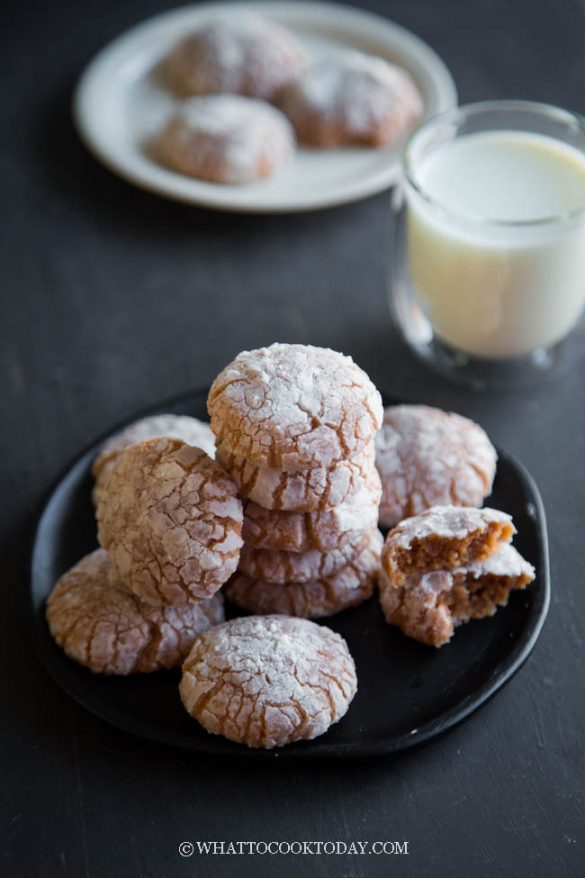 Sweet Red Bean Paste/ Anko Crinkle Cookies (with Egg or Eggless)