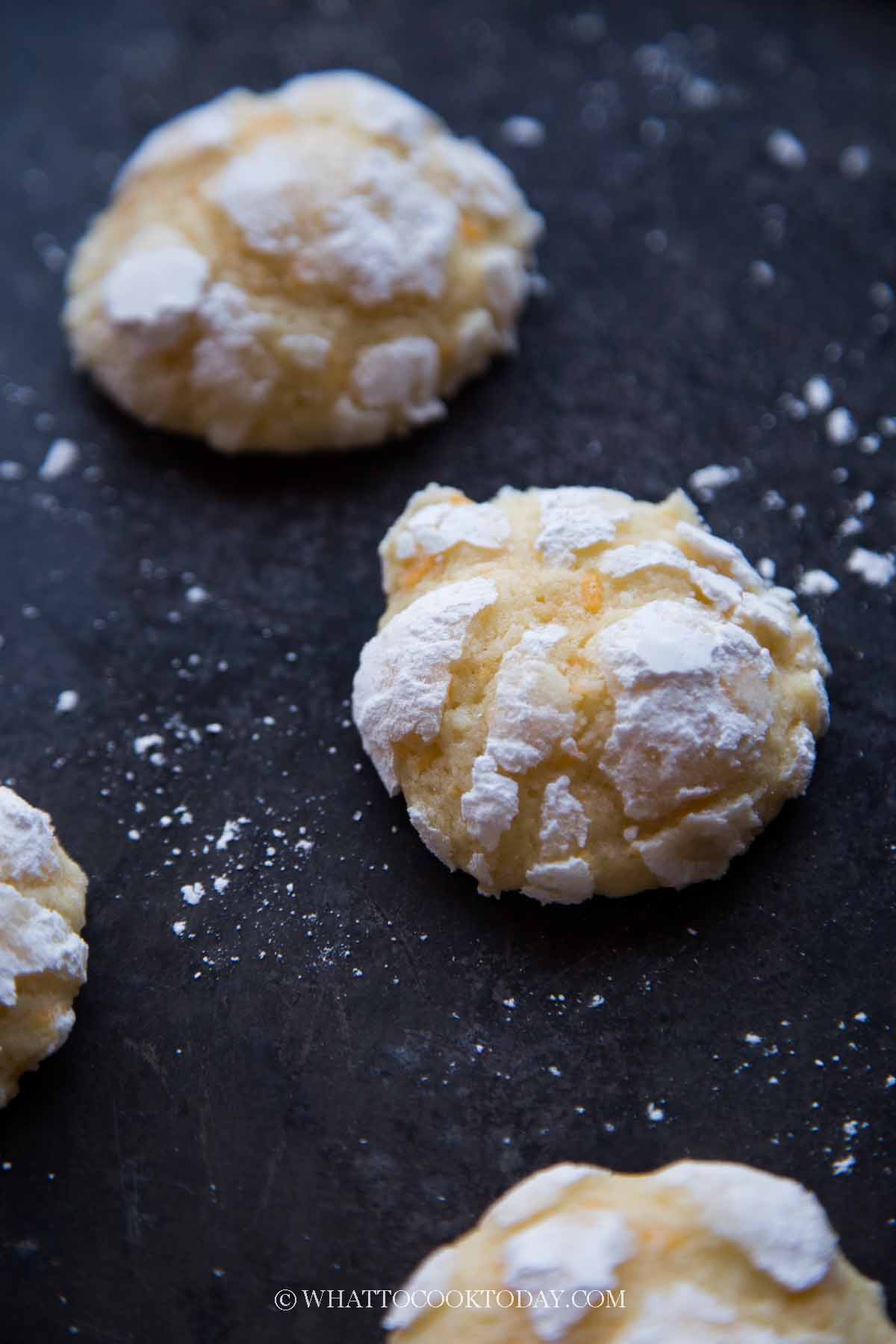 Sweet and Savory Cheddar Cheese Crinkle Cookies