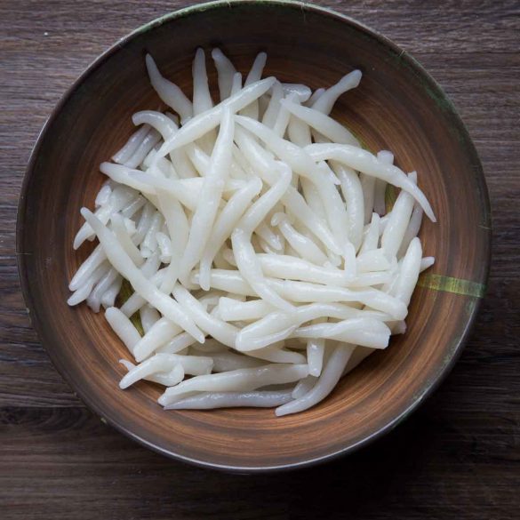 How to rehydrate and clean sea cucumber