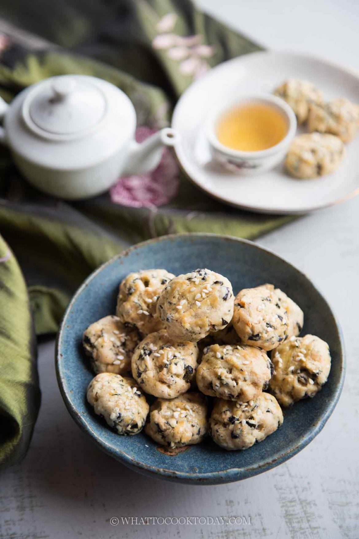 MeltInYourMouth Pork Floss Seaweed Cookies