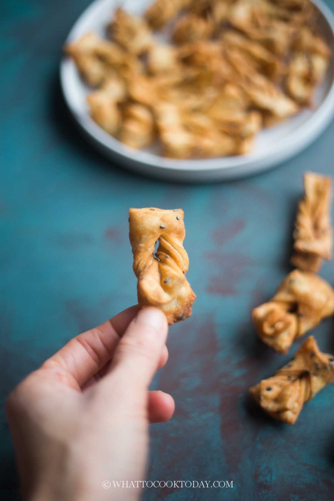 Crispy Sesame Ribbon Biscuits (Sesame Ribbon Cookies)