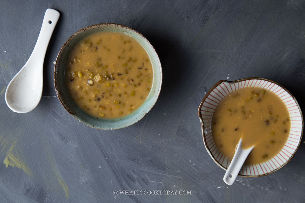 Sweet Mung Bean Soup with Sago Pearls