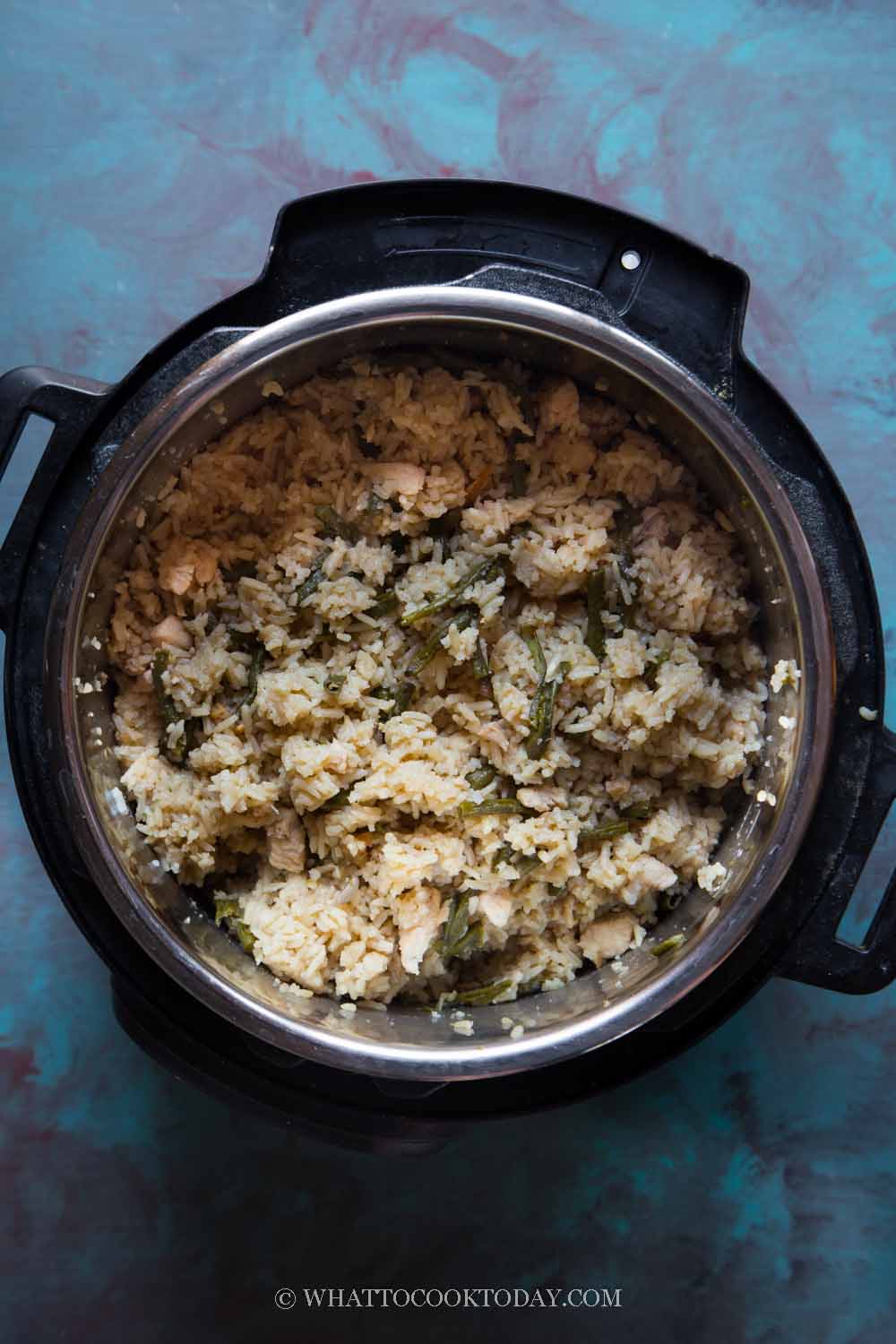 Long Bean Rice / Tau Kok Fan (豆角饭) - Rice Cooker or Instant Pot