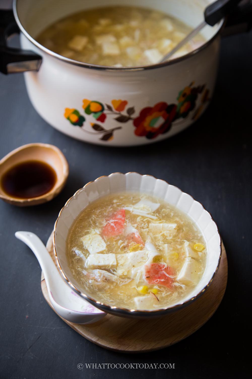 Easy One-Pot Tofu Crab Meat Soup