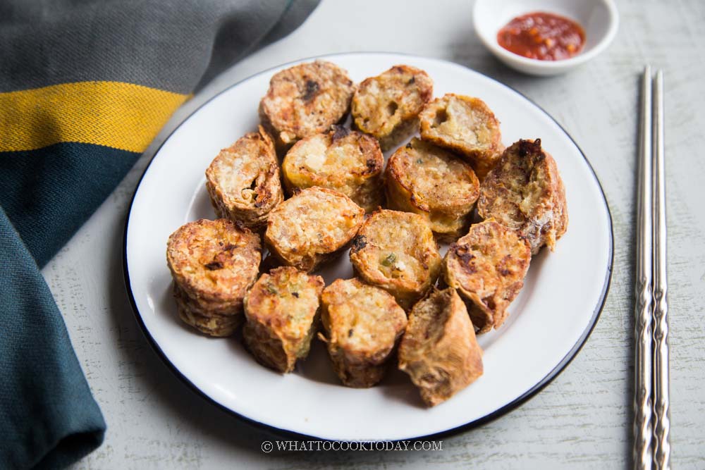 Hei Zho / Hae Zhor / Hekeng Udang (Teochew Crispy Prawn Rolls)