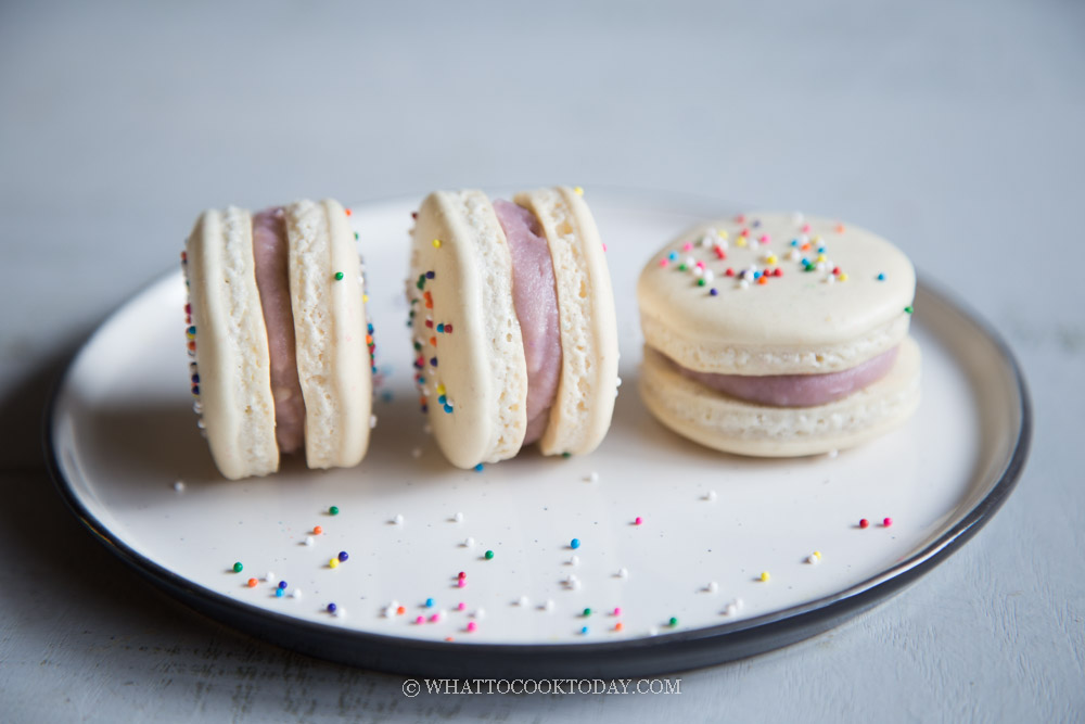 French Macarons with Taro Buttercream