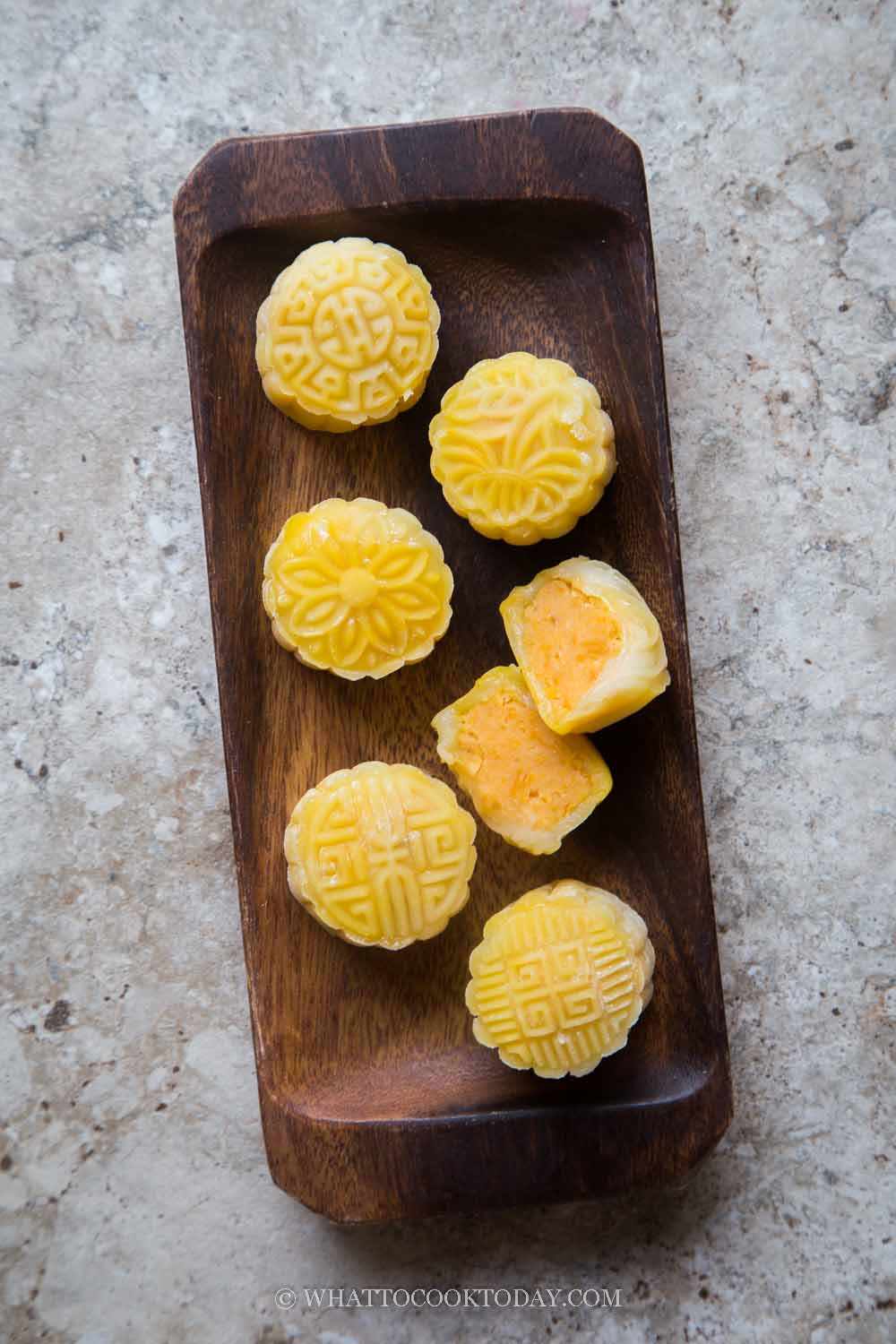 Easy Pumpkin Snow Skin Mooncake