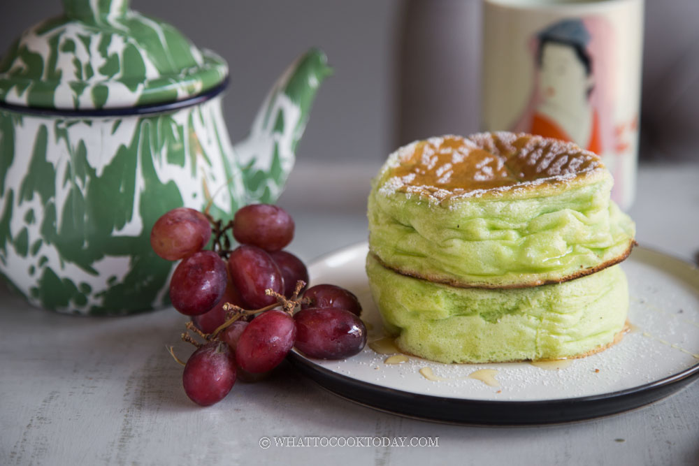 Soft Fluffy Pandan Souffle Pancakes
