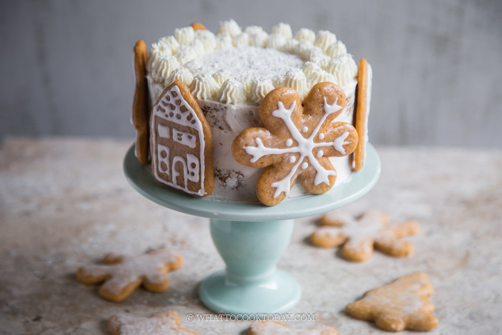 Old-Fashioned Christmas Gingerbread Layer Cake